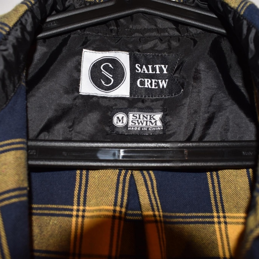 Salty crew shirt